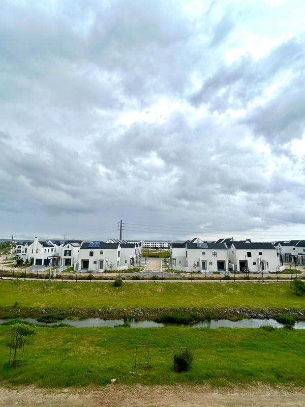 2 Bedroom Property for Sale in The Huntsman Western Cape